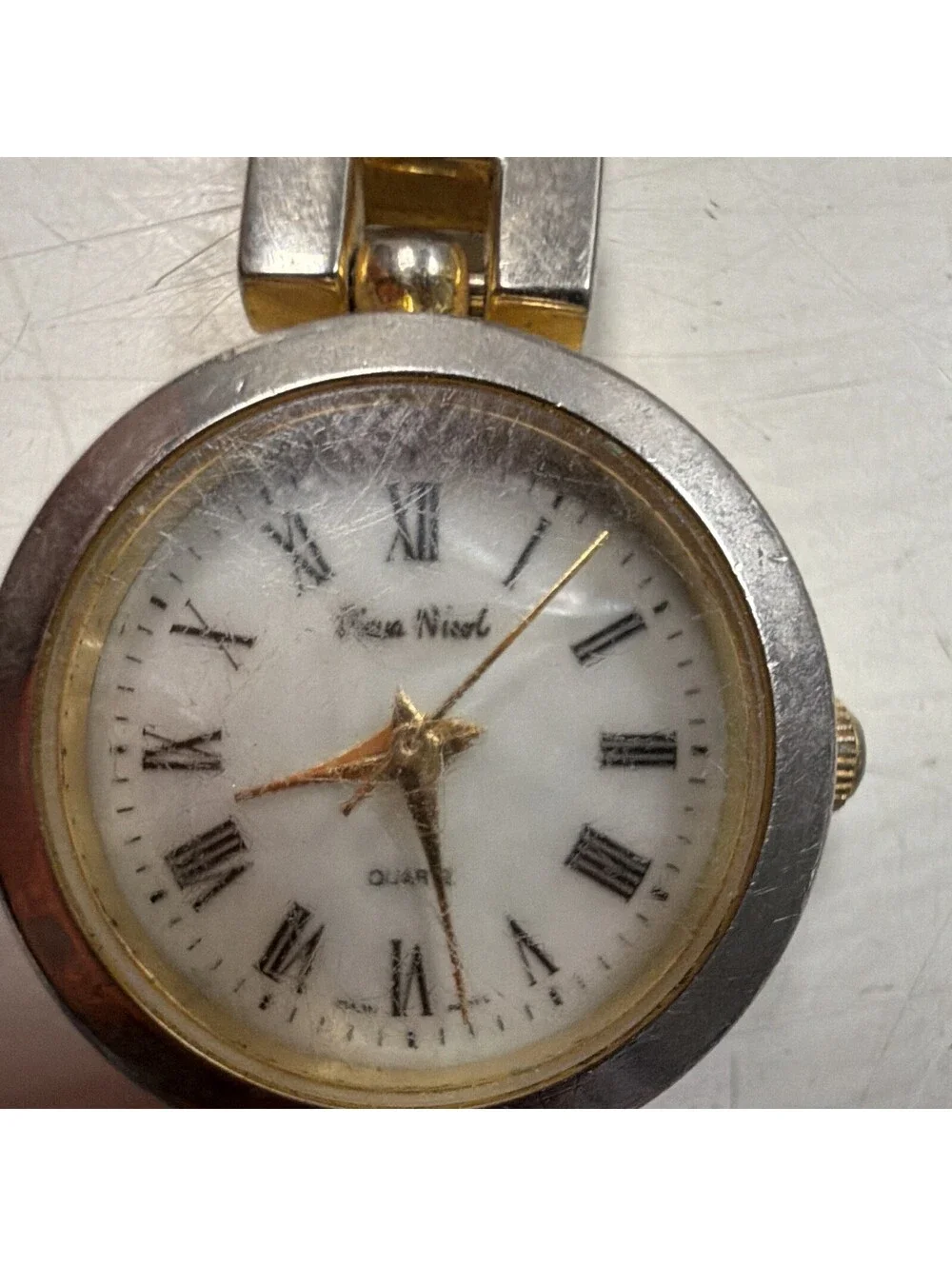 Vintage Piere Nicole Quartz Watch Gold Tone Roman Numeral Chain Bracelet